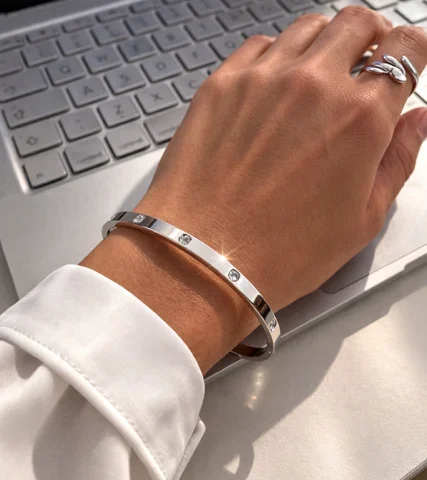 Pulsera rígida Áurea de acero inoxidable con circonitas Inaya