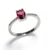 Anillo Luma Pink de plata de ley 925 con piedra rosa ovalada y circonitas
