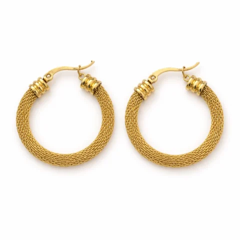 aros dorados trenzados Braided sobre fondo blanco