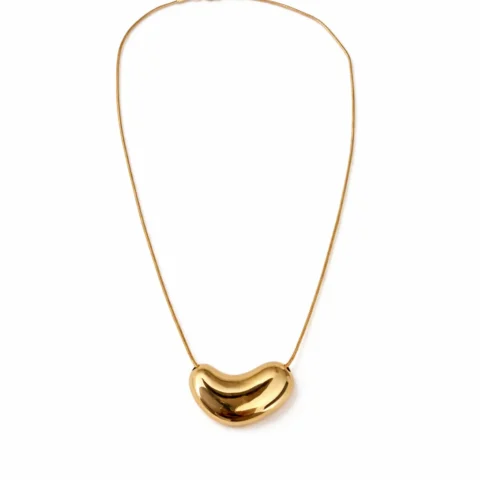 Collar Duna dorado acero inoxidable diseño orgánico fondo blanco