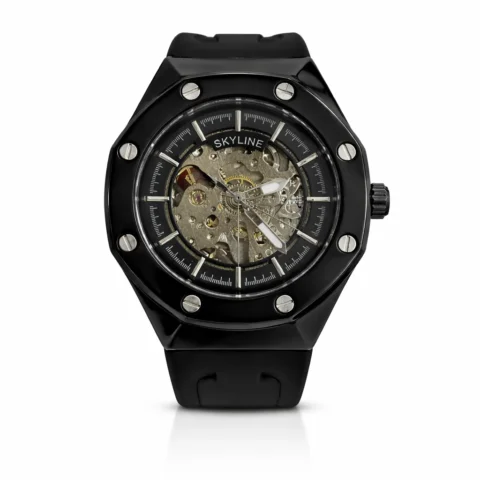 Reloj automático Skyline Orión negro con mecanismo visible y correa de caucho sobre fondo blanco.