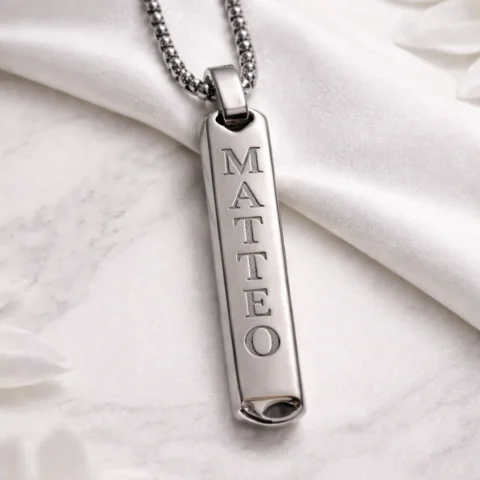 collar personalizado chapa con grabado en acero inoxidable plateado