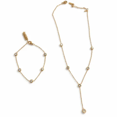 set collar y pulsera dorado con circonitas acero inoxidable 316L fondo blanco