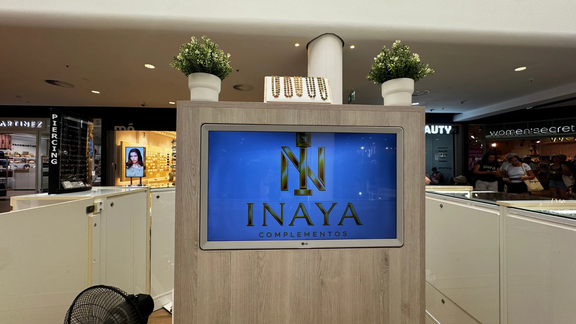 Inaya Comlementos Centro Comercial Saler Valencia